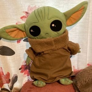 Baby Yoda pillow (Make a offer)